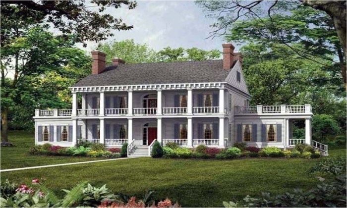 What is plantation style house decorating